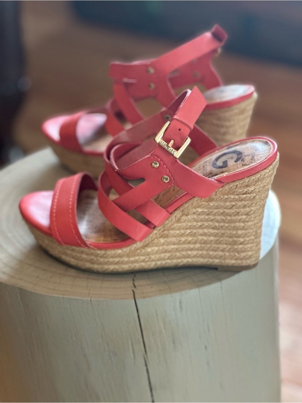 Guess Coral Wedge Sandals with Jute Platform Size7